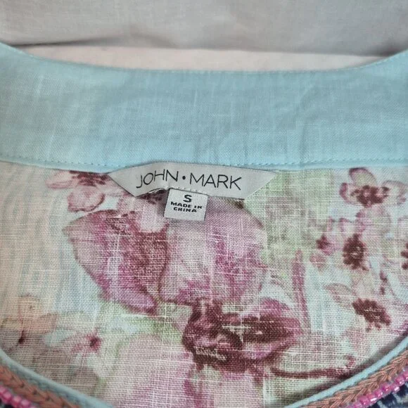 John Mark Women's Size S Floral Print Embroidered and Beaded Tunic Blue Pink (53 - Picture 10 of 14